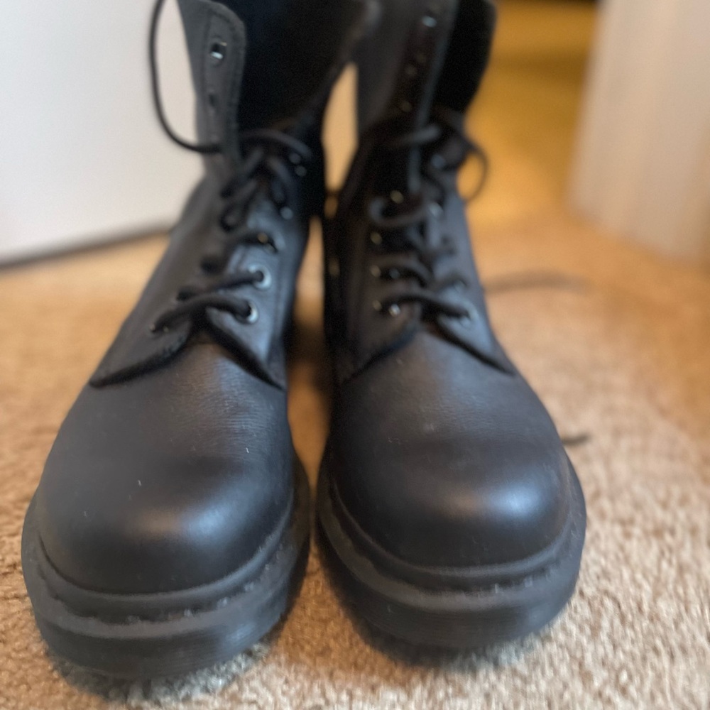 Dr. Martens Black Pascal Mono Boots women size 7